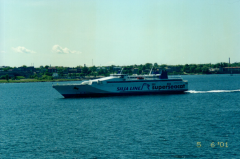 Морская Кошка компании Силья Лайн на подходе к Таллину 2001 год (фото: Андрей Максимов)