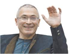 Михаил Ходорковский назвал Василия Алексаняна «человеком, который способен увидеть схему» (фото: Максим Никитин/ИТАР-ТАСС)