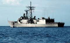 Фрегат УРО USS Stark FFG-31 (фото: Wikimedia Commons/PH2 Hicks)
