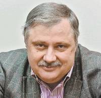 Дмитрий Евстафьев, политолог