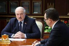 Александр Лукашенко заявил о задержании за взятки своего личного врача и еще 35 медиков