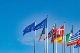 Девять стран Евросоюза проголосовали против введения потолка цен на газ