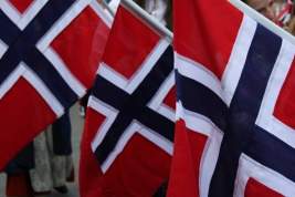 Глава МИД Норвегии подтвердила, что ее муж незаконно торговал на бирже