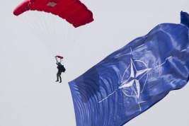 Главы МИД НАТО намерены обсудить Россию и Украину