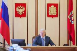 Губернатор Красноярского края Усс посчитал обвинения в адрес своего сына политическими