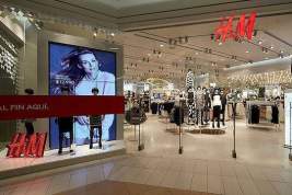 H&M передумала проводить финальную распродажу в России