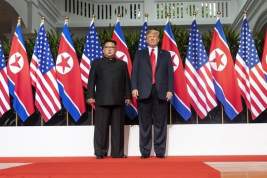 Ким Чен Ын призвал США подумать о новых переговорах