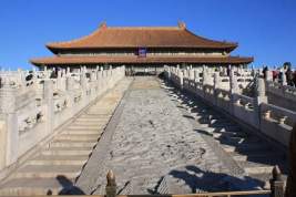 Китай с 31 марта разрешил въезд иностранных туристических групп