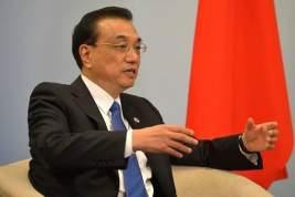 Китайский премьер заявил, что эпидемия COVID-19 в стране еще не закончилась