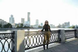Лена Миро заступилась за главу Ростуризма Догузову, выбравшую для рабочей поездки люксовые наряды
