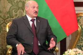 Лукашенко намерен обсудить с Путиным «вмешательство» РФ в выборы в Белоруссии