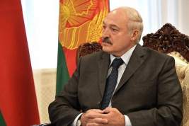 Лукашенко предостерег Запад от финансирования белорусских оппозиционеров