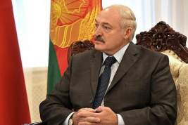 Лукашенко рассказал, почему не приехал в Москву на парад Победы