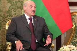 Лукашенко заявил, что не обидится на белорусов, если они его не переизберут