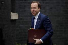 Министр здравоохранения Великобритании покинул гонку за пост премьера