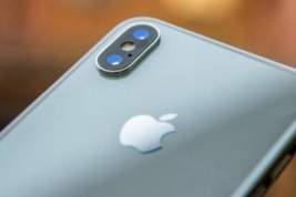 Новая модель iPhone от Apple выйдет с фирменным 5G-модемом