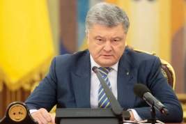Порошенко заявил, что Украина не может прекратить стрелять
