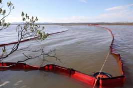 Последствия попадания топлива в реку Амбарная и озеро Пясино будут устраняться и в следующем году