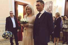 Продюсер «Дома-2» вышла замуж в платье от дочери Кадырова