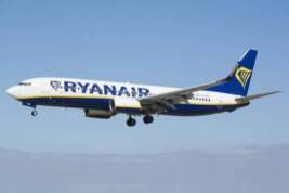 Рейс Ryanair экстренно приземлился в Берлине из-за сообщения о бомбе