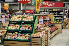 Российская сеть супермаркетов начала бесплатно раздавать продукты
