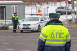 Российских водителей предупредили о массовых рейдах в нерабочие дни