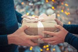 Россияне назвали самые желанные новогодние подарки