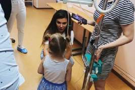 Седокова отреагировала на критику по поводу «подарков смерти» для онкобольных детей