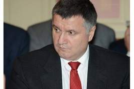 СКР завел уголовное дело на Арсена Авакова из-за президентских выборов в России