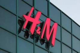 Сотрудники H&M получат компенсацию перед увольнением