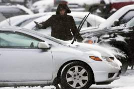 Специалисты по контраварийному вождению назвали типичные ошибки водителей на зимней дороге