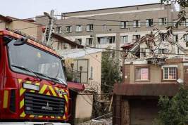 Украинские военные нанесли ракетный удар по гостинице в центре Херсона
