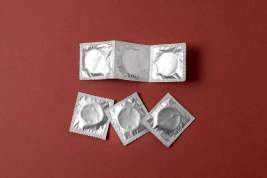 В Госдуме в рамках борьбы с ВИЧ и абортами предлагают снизить цены на презервативы