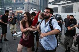 В Греции прошли массовые протесты против закона об ограничении митингов