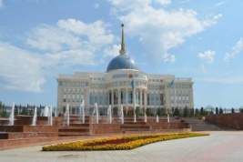 В Казахстане завершилось голосование на референдуме
