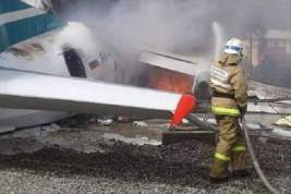 В Нижнеангарске самолет загорелся после жесткой посадки, есть жертвы