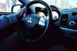 В Японии водителей угостили алкоголем для демонстрации опасности нетрезвого вождения