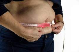 Врач-диетолог объяснила связь стресса с ожирением