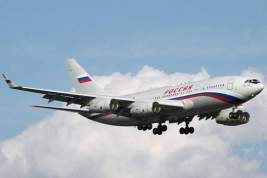 Второй самолет с высланными российскими дипломатами вылетел из Нью-Йорка в Москву