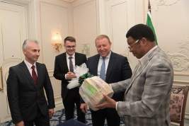 В Санкт-Петербурге состоялась встреча бизнес-посла Юрия Коробова и премьер- министра Танзании Кассима Маджалива