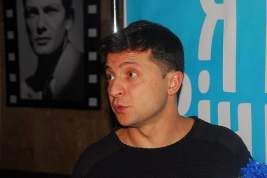 Зеленский настаивает на проведении дебатов с Порошенко на стадионе 19 апреля
