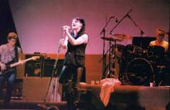 U2. 1984
(фото: Wikimedia Commons/	Michael Richardson)