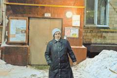 Двухкомнатную квартиру пенсионерку вынудили продать всего за 300 тыс. рублей.	
фото: Сергей Тетерин
