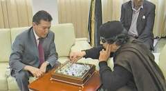Махлаи выставили на шахматную доску тяжёлую фигуру – Илюмжинова, но получили шах.