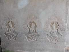 Ангкор-Ват – апсары на барельефах
(фото: Татьяна Егорова)
