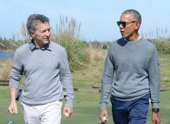 Обама играет в гольф с президентом Аргентины Маурисио Макри
(фото: Wikimedia Commons/Presidencia de la Nación Argentina)