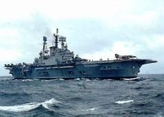 HMS Ark Royal в 1976 году (фото: Wikimedia Commons/Isaac Newton)