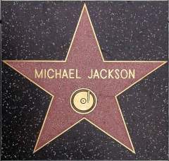 Звезда М. Джексона на аллее музыкальной славы
(фото: Wikimedia Commons/German Wikipedia)