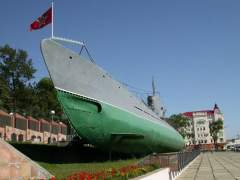 С-56 на набережной Владивостока
(фото: Wikimedia Commons/lite)