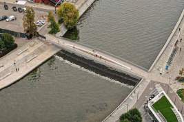 Андрей Бочкарёв: Пешеходный мост через Водоотводный канал объединит креативно-деловой кластер